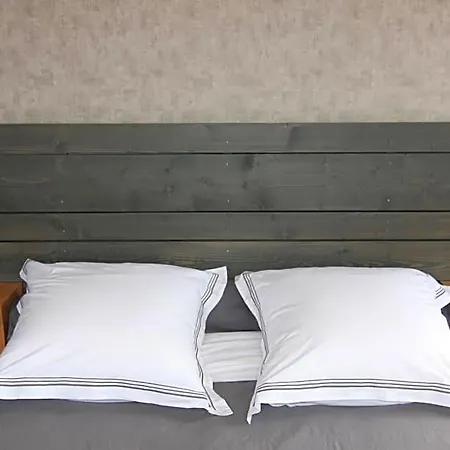Bibou's Paris Bed & Breakfast