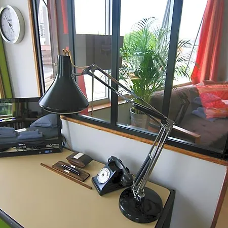 Bibou's Paris Bed & Breakfast Les Lilas