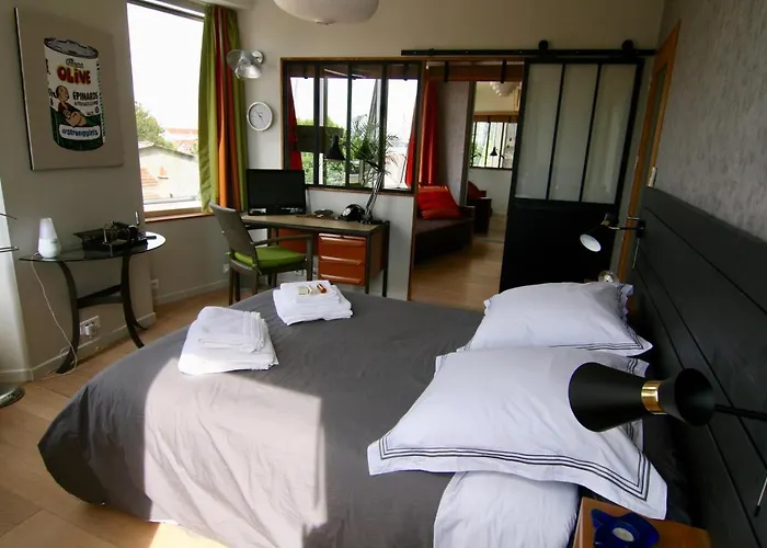 Bed & Breakfast Bibou's Paris Les Lilas